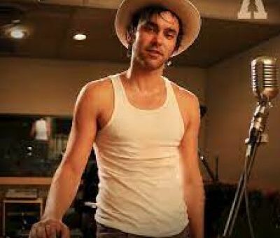 Shakey Graves