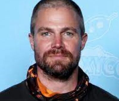 Stephen Amell