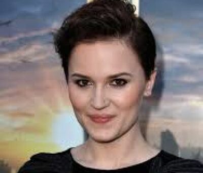 Veronica Roth
