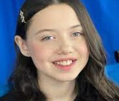 Violet McGraw