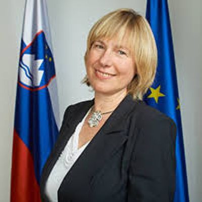 Alenka Smerkolj