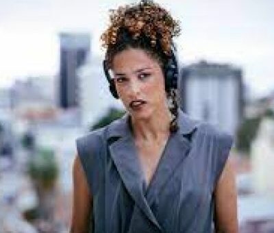 Aline Frazão