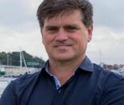 Andrew Hollis