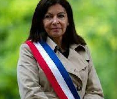 Anne Van Parijs