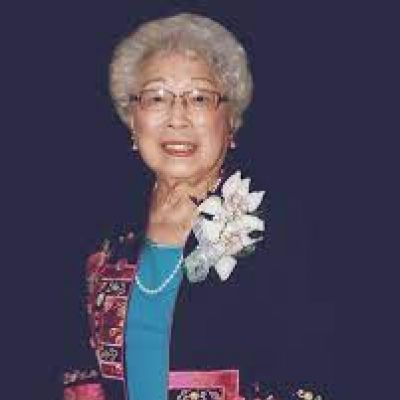 Betty Lee Sung