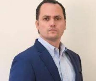 Carlos Becerra