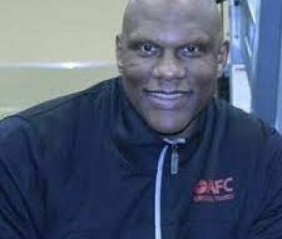 Carlos Bradley