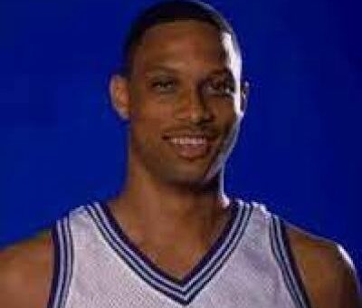 Chris Mills