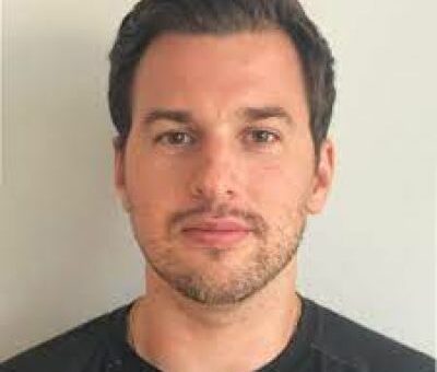 Chris Zaires