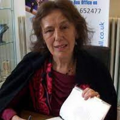 Claire Tomalin