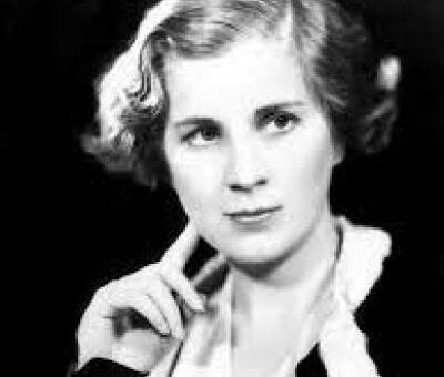 Diana Wynyard