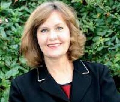 Dianne Hull