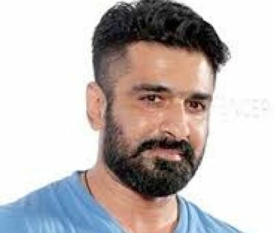 Eijaz Khan