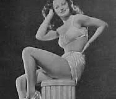 Elaine Riley