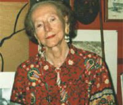 Emmy Lou Packard
