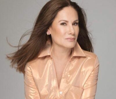 Gloria Calzada