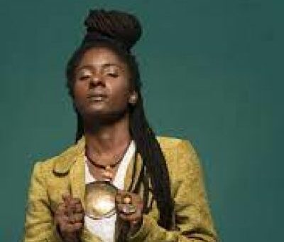 Jah9