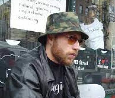 James De La Vega