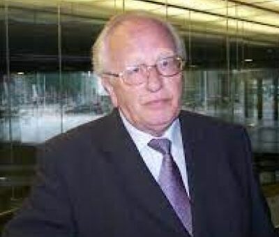 Jos van Kemenade