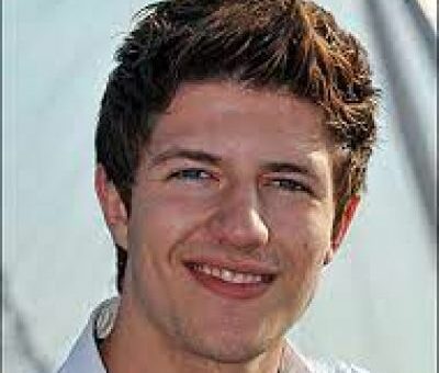 Josh Dubovie