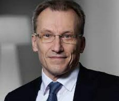 Juhani Halli