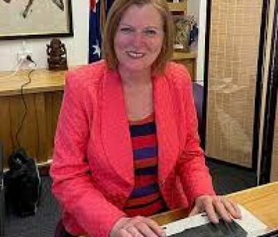 Julie Owens