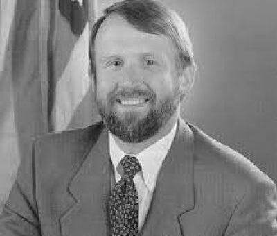 Kenneth S. Apfel