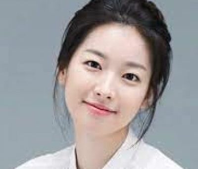 Lee Si-a