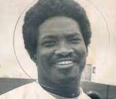 Lonnie Perrin