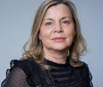 Louise McKenzie