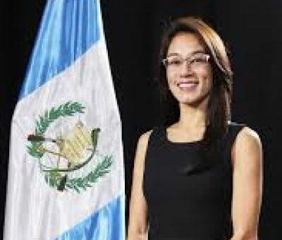 Lucrecia Hernandez Mack