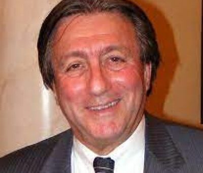 Luiz R. S. Simmons