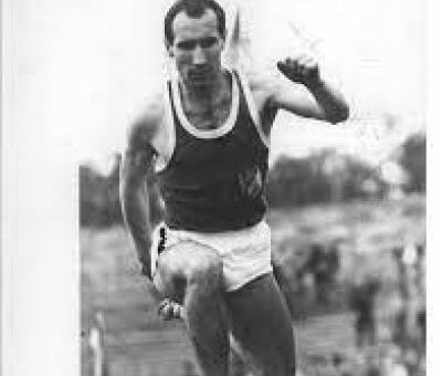 Manfred Hinze