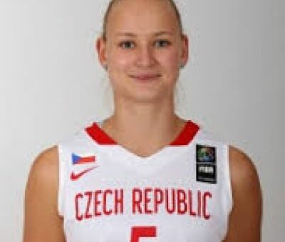 Michaela Zrůstová