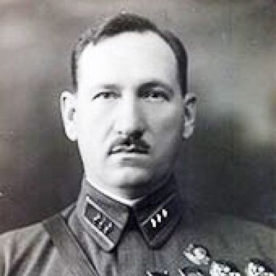 Mikhail Yefremov