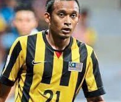 Mohd Zubir Azmi