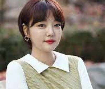 Moon Ji-in