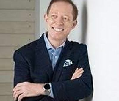 Peter Lowe