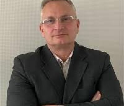Peter Selzer