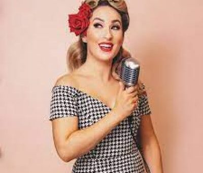 Robyn Adele Anderson