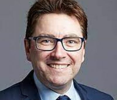 Ronan Lee