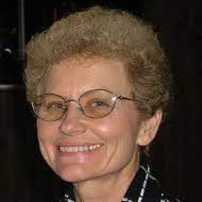 Rosemary Menkens
