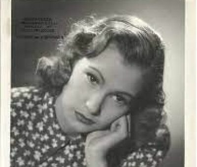 Rosita Yarza