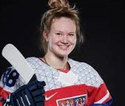 Samantha Kolowratova