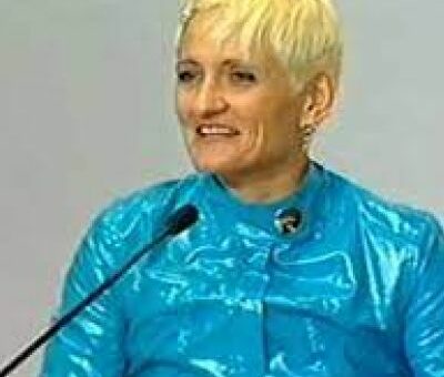 Sandra Gasser