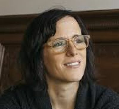 Sera Cahoone