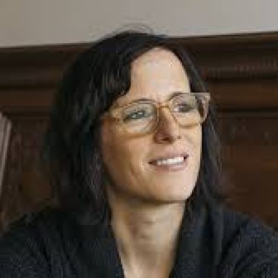 Sera Cahoone