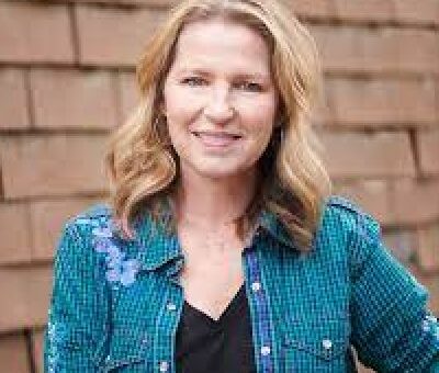Shelly Sanders