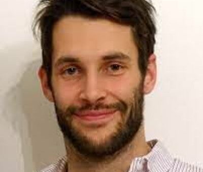 Simon Porte Jacquemus
