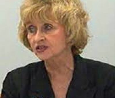 Suellen Reed